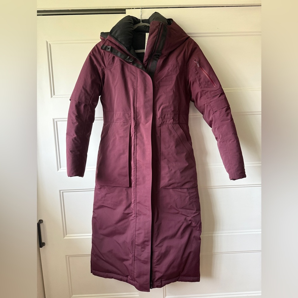 Lululemon Winter Warrior Parka, Long